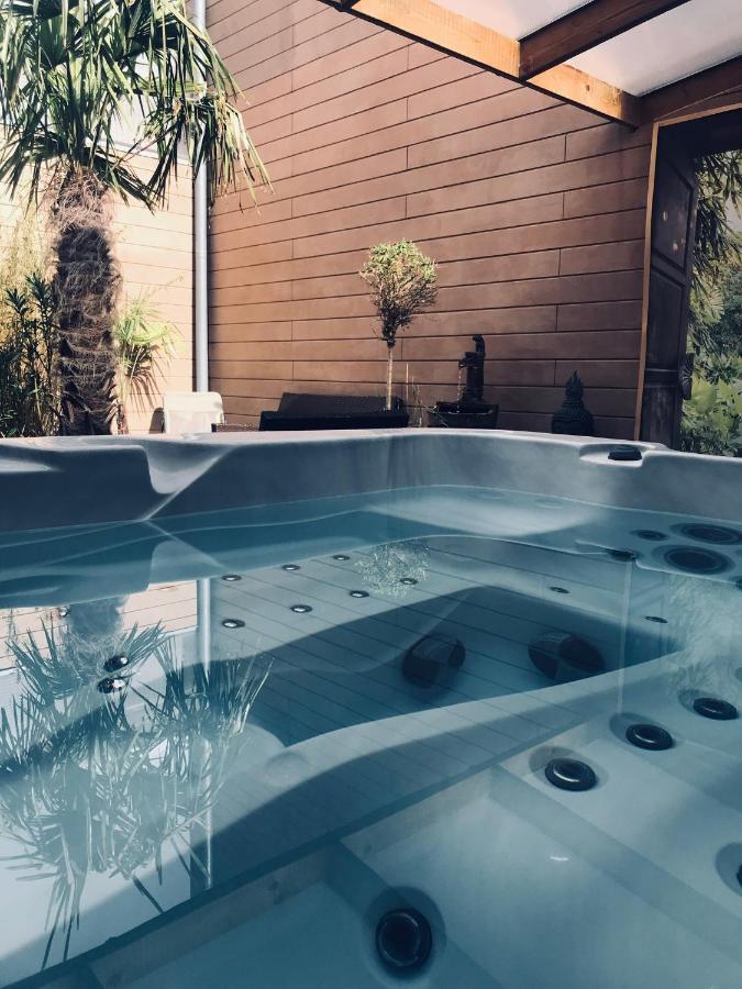 Gites N Spa トゥールコワン エクステリア 写真